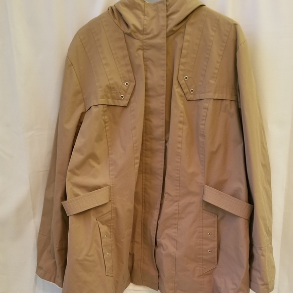 Women Winter coat / Jacket - Picture 8 of 9